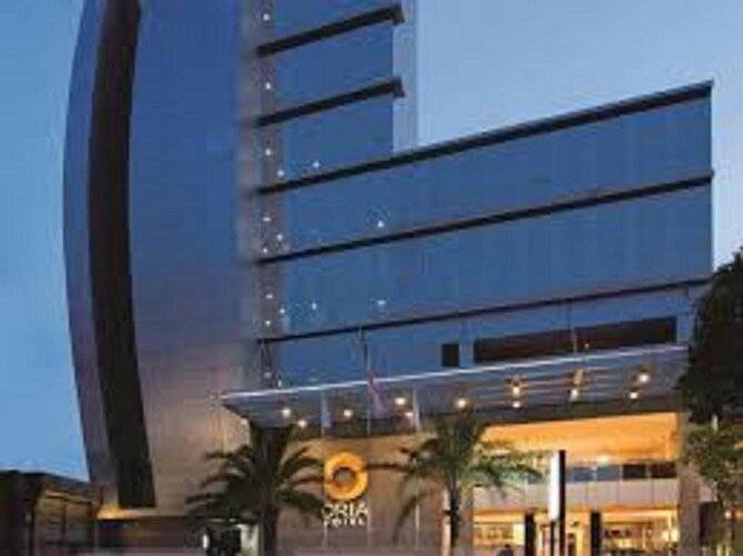 Verse Luxe Hotel Wahid Hasyim