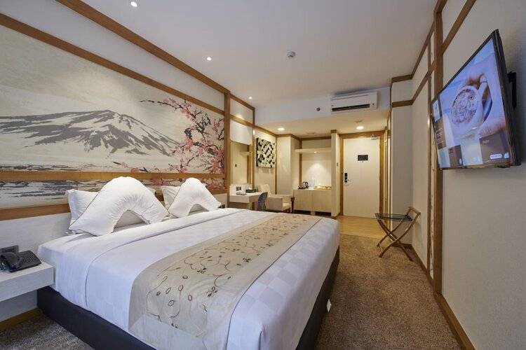 Verse Luxe Hotel Wahid Hasyim