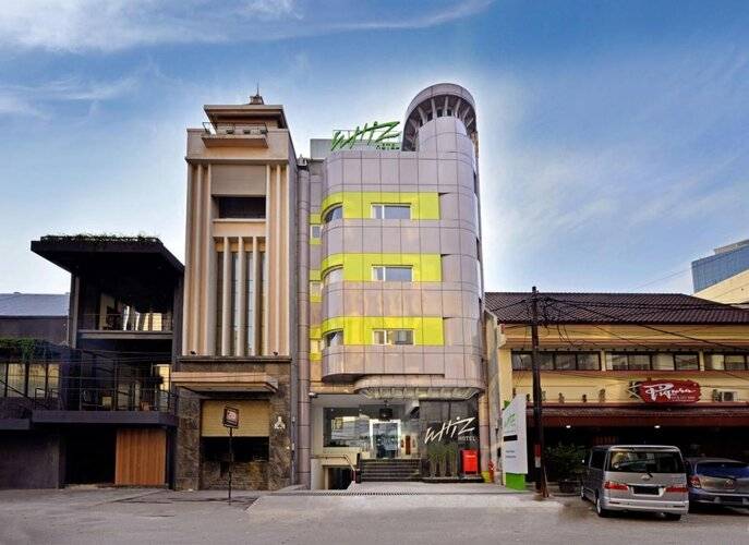 Whiz Hotel Falatehan Jakarta - Chse Certified