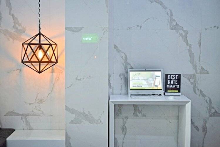 Whiz Hotel Falatehan Jakarta - Chse Certified