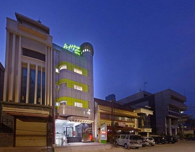 Whiz Hotel Falatehan Jakarta - Chse Certified