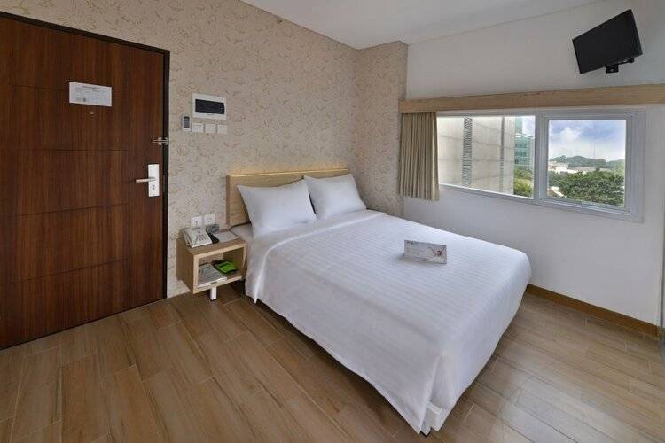 Whiz Hotel Falatehan Jakarta - Chse Certified
