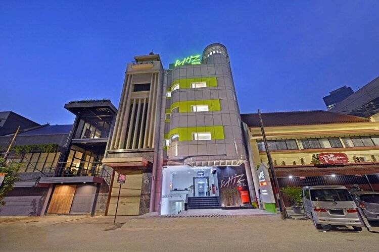 Whiz Hotel Falatehan Jakarta - Chse Certified