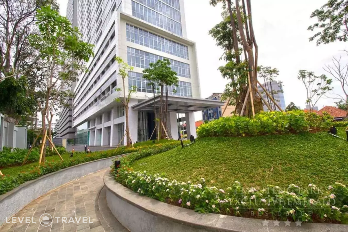 Exclusive Studio Apartment At Menteng Park