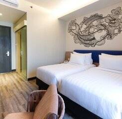 $item['hotel']['name']
