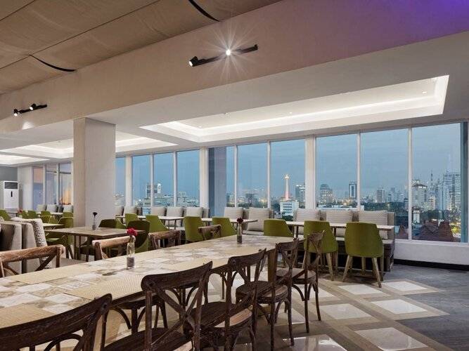 Maxonehotels.Com At Platinum Hayam Wuruk Jakarta - Chse Certified