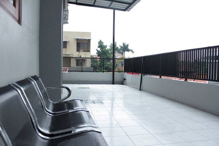 Oyo 121 Rumah Ayub Syariah