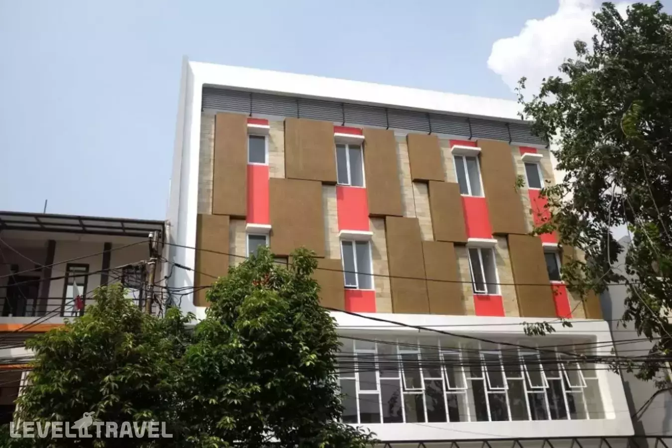 Reddoorz Plus Near Mall Ciputra Jakarta