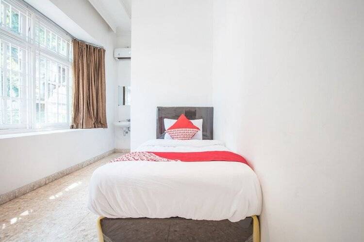 Super Oyo 332 Residence G17 Kemang