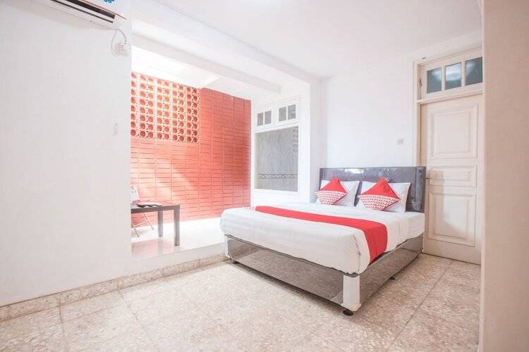 Super Oyo 332 Residence G17 Kemang