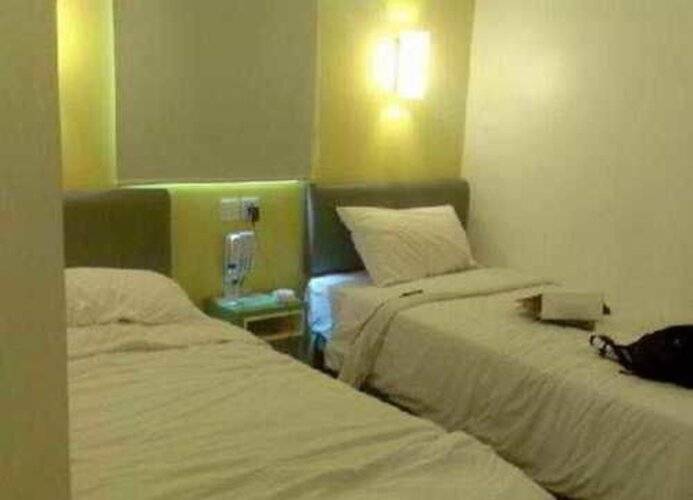 Amaris Hotel Panglima Polim 1