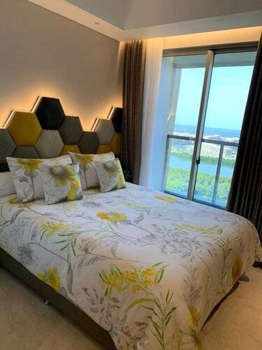 Gold Coast Pik Bahama Sea View Apartments