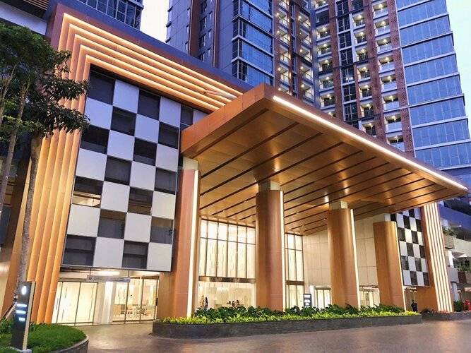 Gold Coast Pik Sea View Apartments By Longesuites