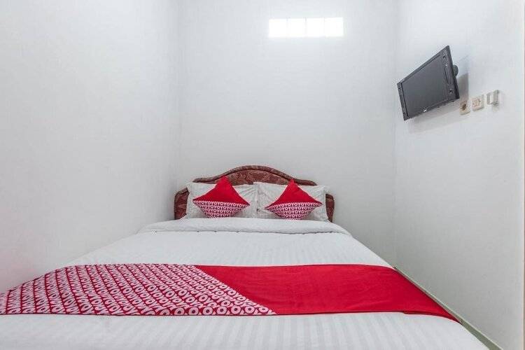 Oyo 1082 Kost Arie 1