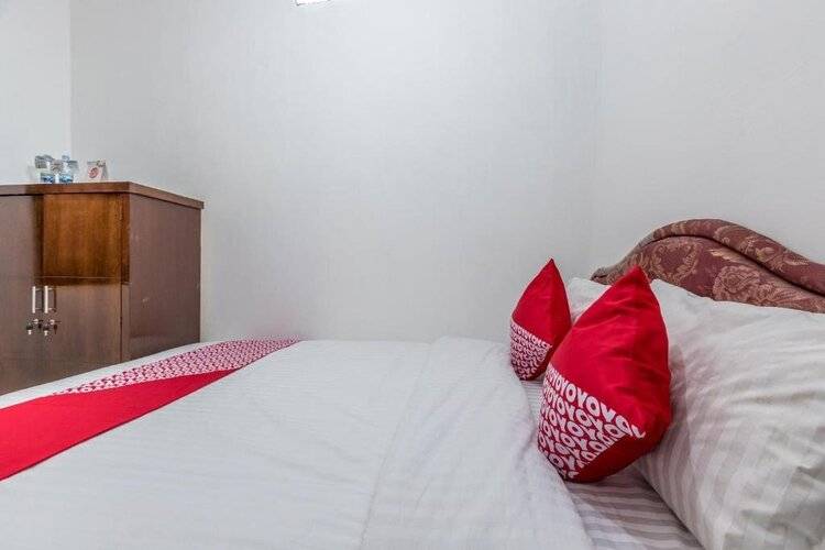 Oyo 1082 Kost Arie 1