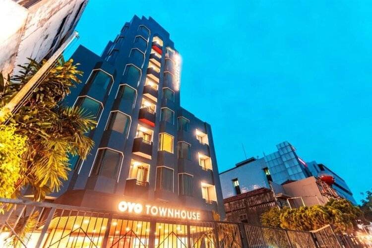 Oyo Townhouse 2 Hotel Gunung Sahari