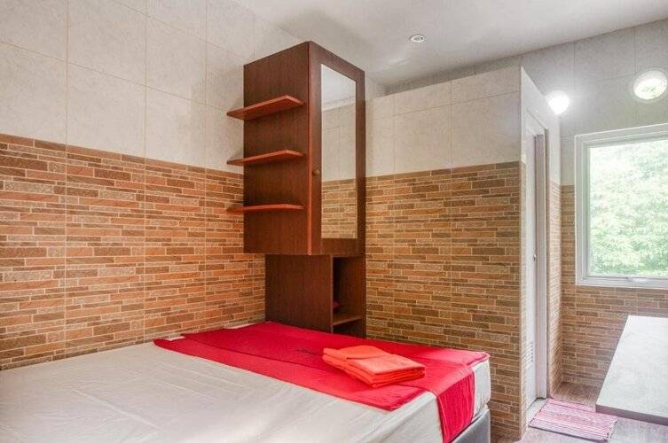 Reddoorz @ Panglima Polim 2