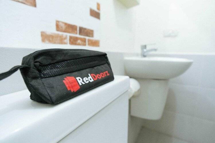Reddoorz @ Panglima Polim 2