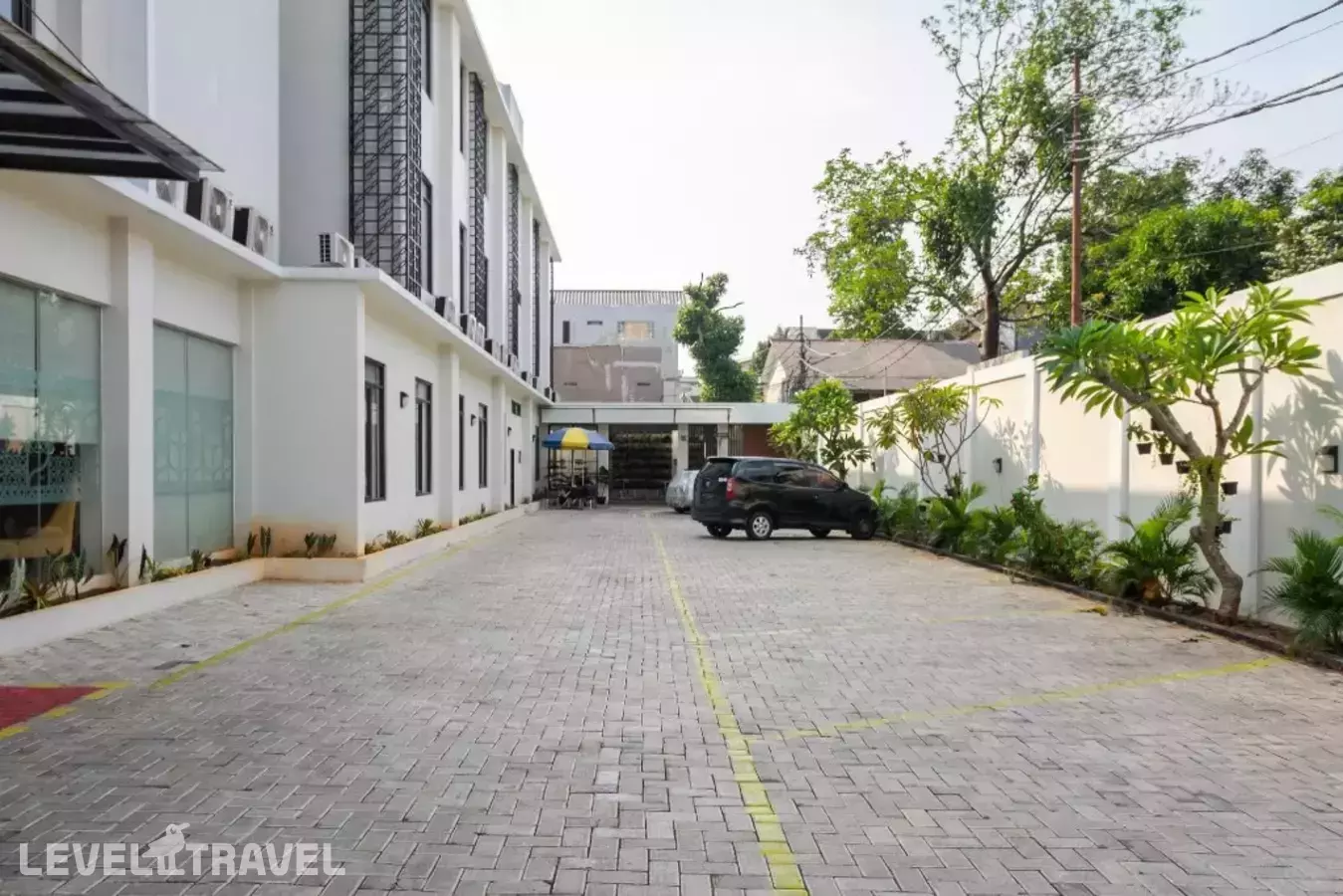 Reddoorz Plus Near Lippo Mall Kemang 2