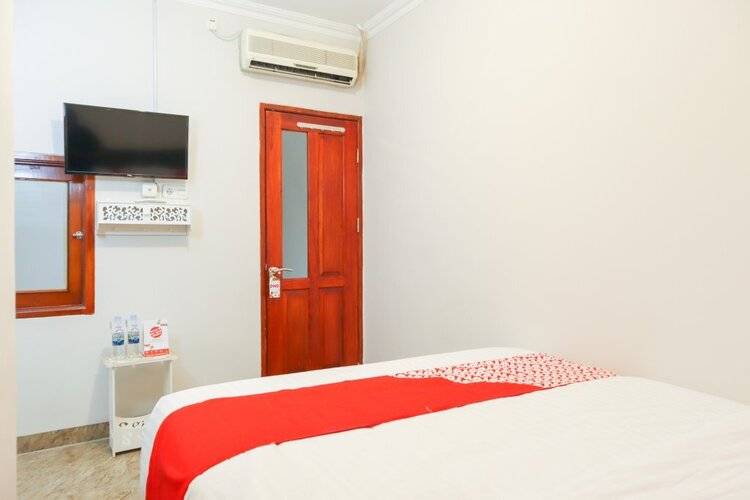 Super Oyo 1519 Axl Residence