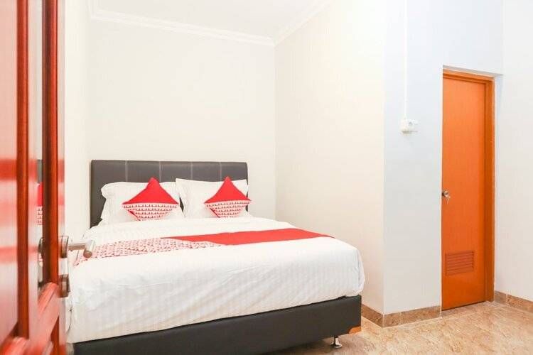 Super Oyo 1519 Axl Residence