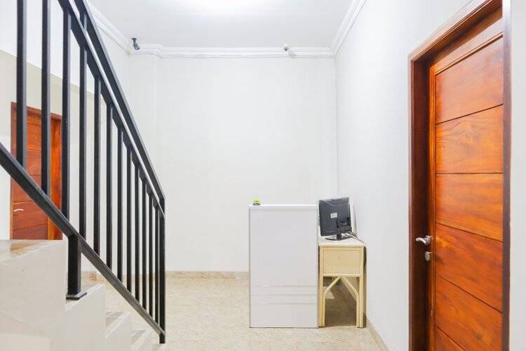 Super Oyo 1519 Axl Residence