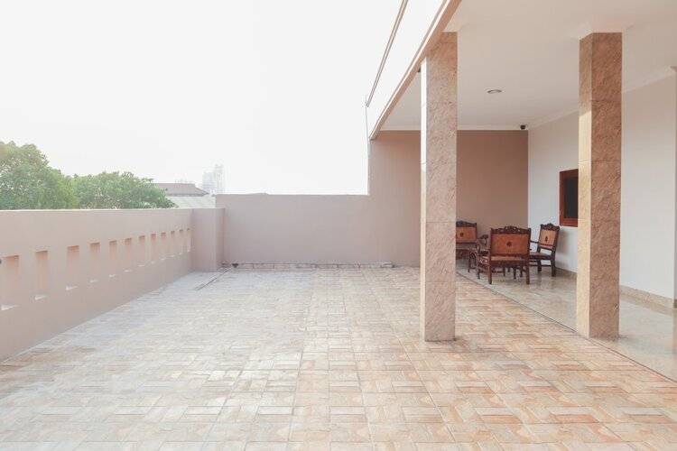 Super Oyo 1519 Axl Residence