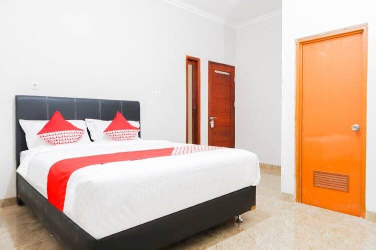 Super Oyo 1519 Axl Residence