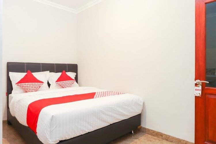 Super Oyo 1519 Axl Residence