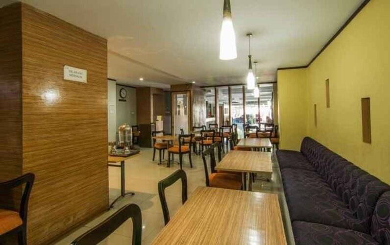 Alma Hotel