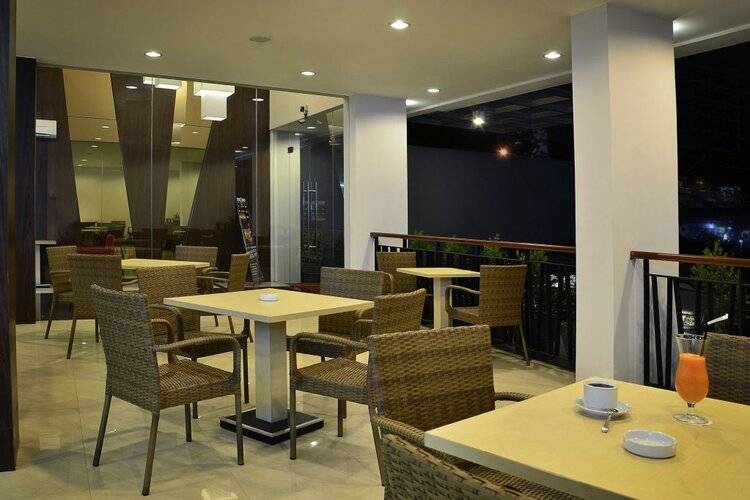Feodora Grogol Hotel