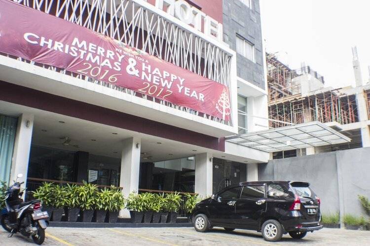 Feodora Grogol Hotel