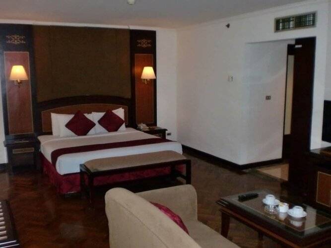 Hotel Kaisar - Chse Certified