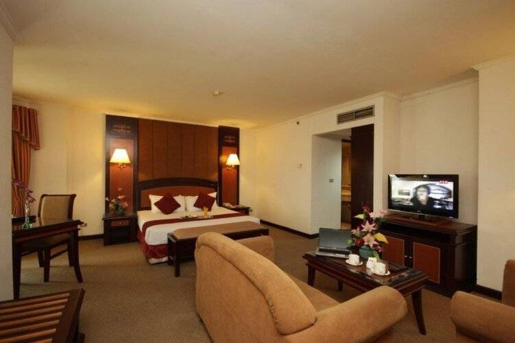 Hotel Kaisar - Chse Certified