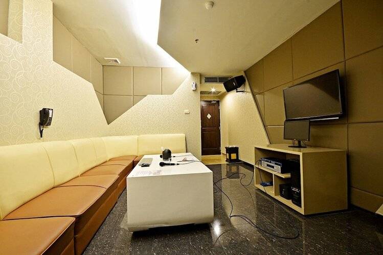 Tendean Residence