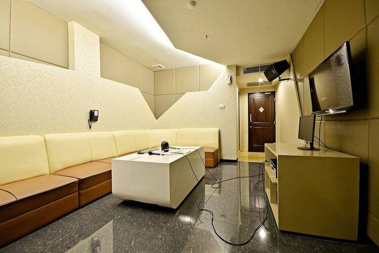 Tendean Residence