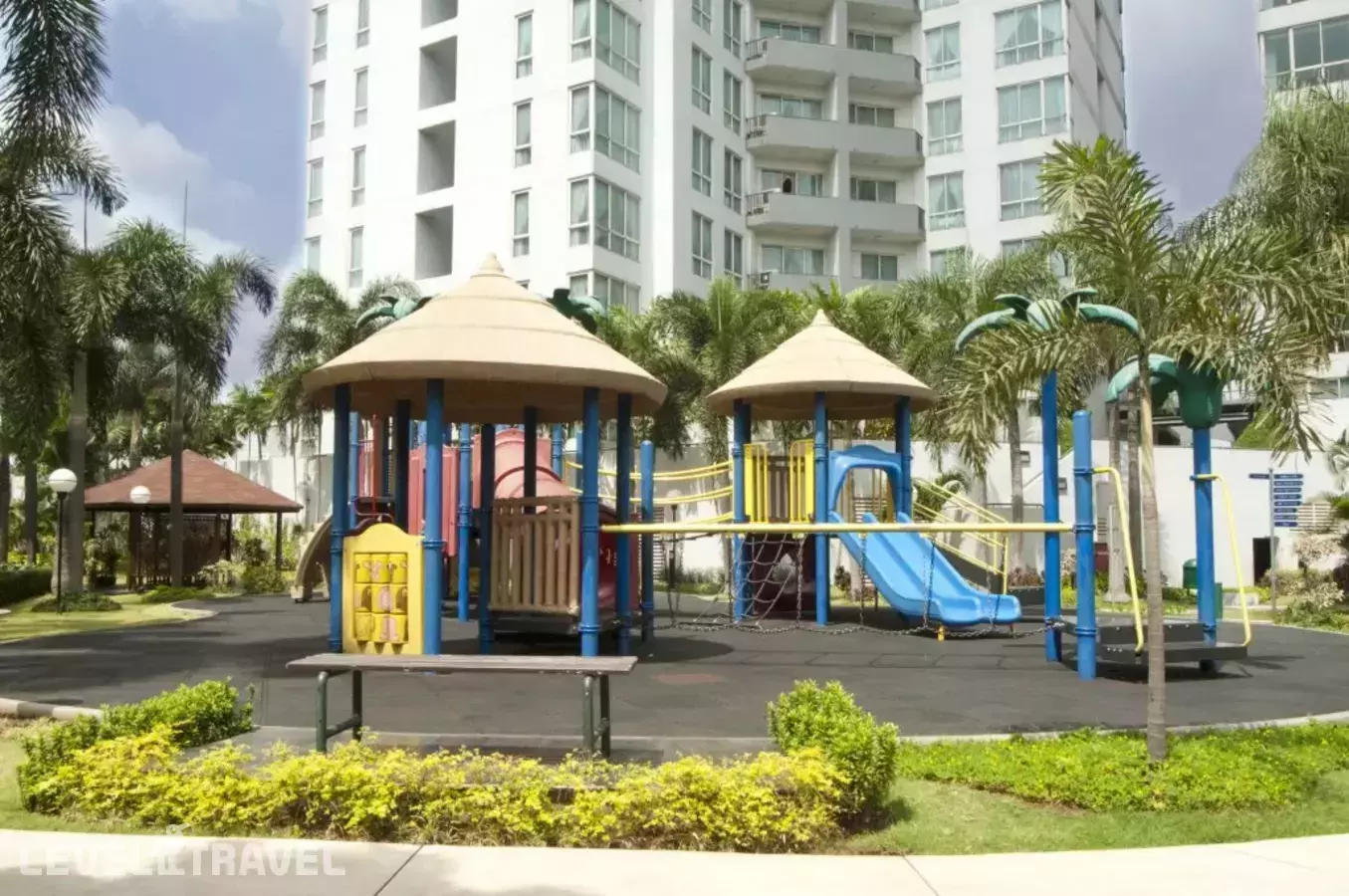 The Residences At Puri Casablanca