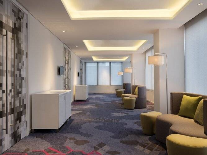 Aloft Jakarta Wahid Hasyim