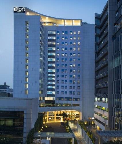Aloft Jakarta Wahid Hasyim