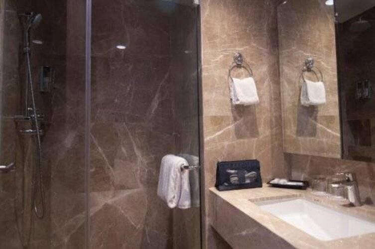 Azana Suite Hotel Antasari