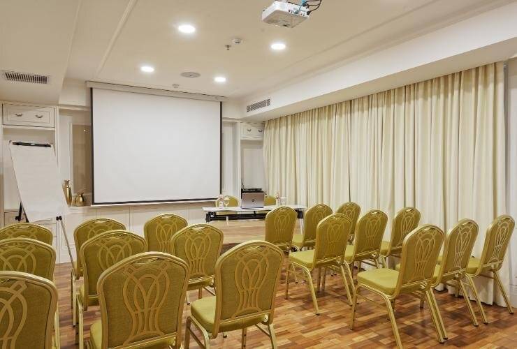 Daima Norwood Hotel