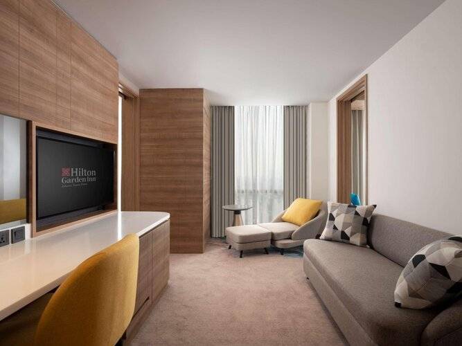 Hilton Garden Inn Jakarta Taman Palem