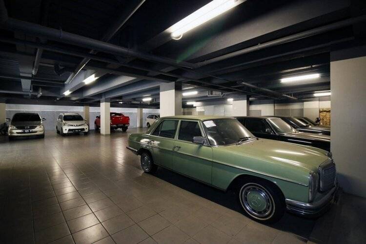 Home 899 Patal Senayan