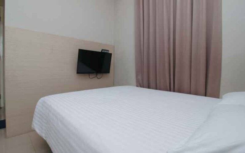 Home 899 Patal Senayan