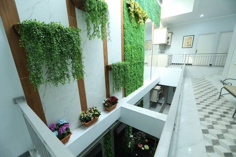 Nest Residence