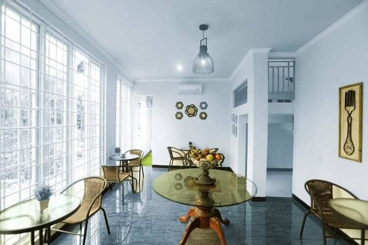 Nest Residence