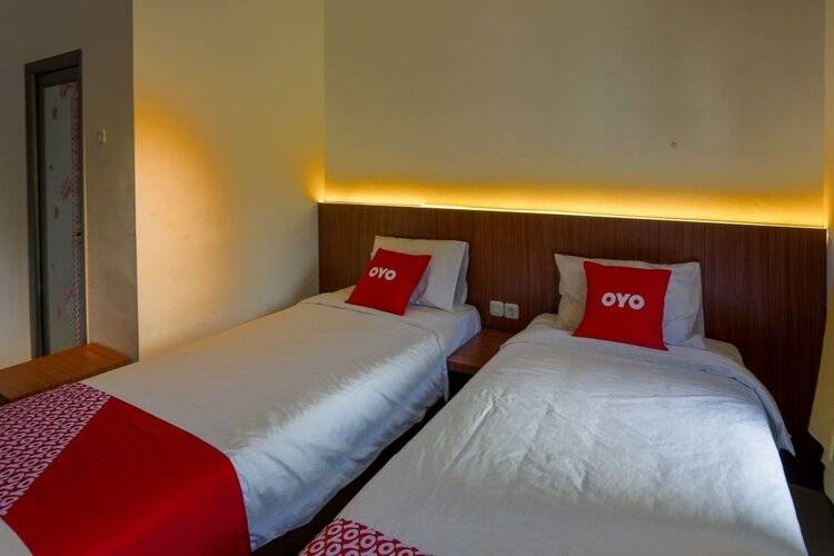 Oyo 3109 Point Inn