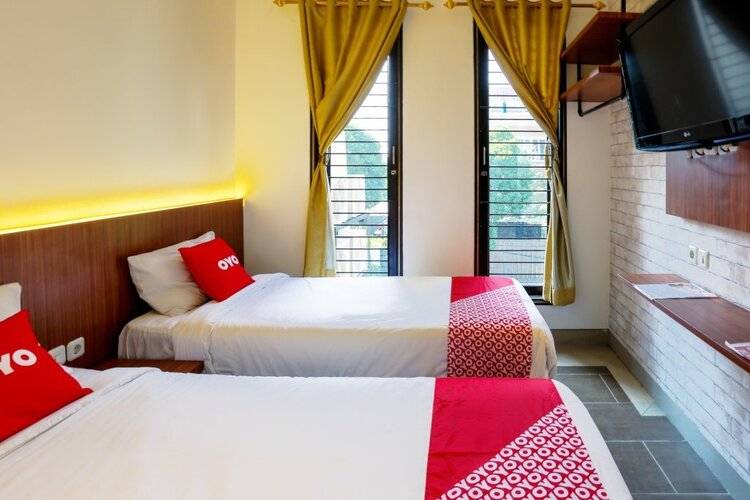Oyo 3109 Point Inn