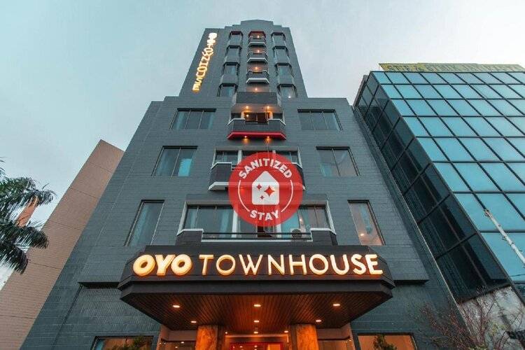 Super Oyo Townhouse 1 Hotel Salemba