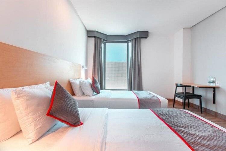 Super Oyo Townhouse 1 Hotel Salemba